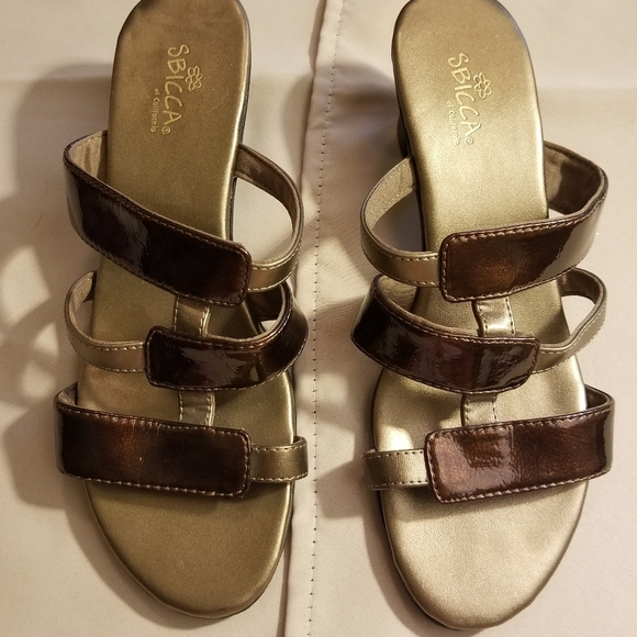 Sbicca slip on brown and gold heels - Picture 1 of 9